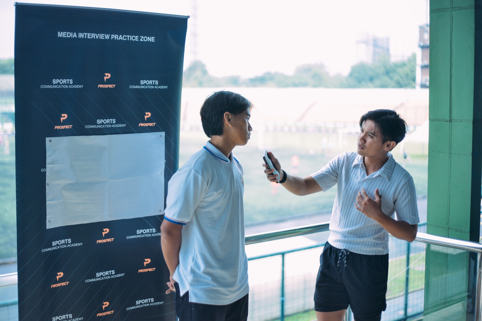 Atlet mengikuti sesi Sports Communication bersama coach Prospect Asia